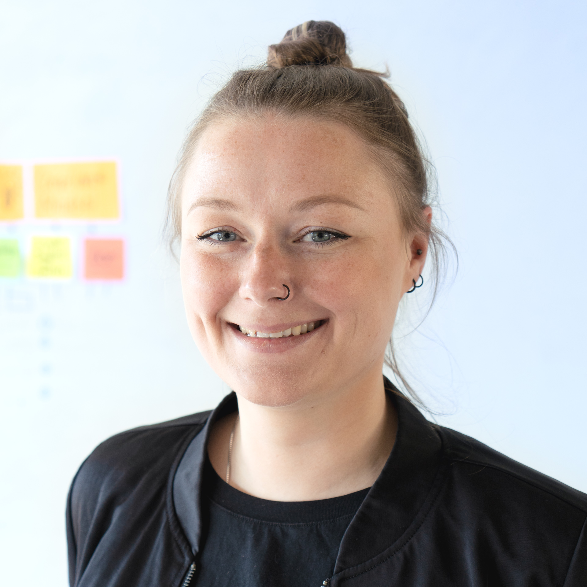 Portrait picture of the author Franziska Jansen