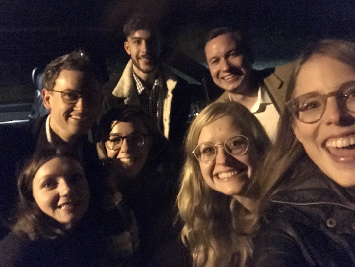 Selfie nach einer Präsentation mit Tech4Germany Mitarbeitern