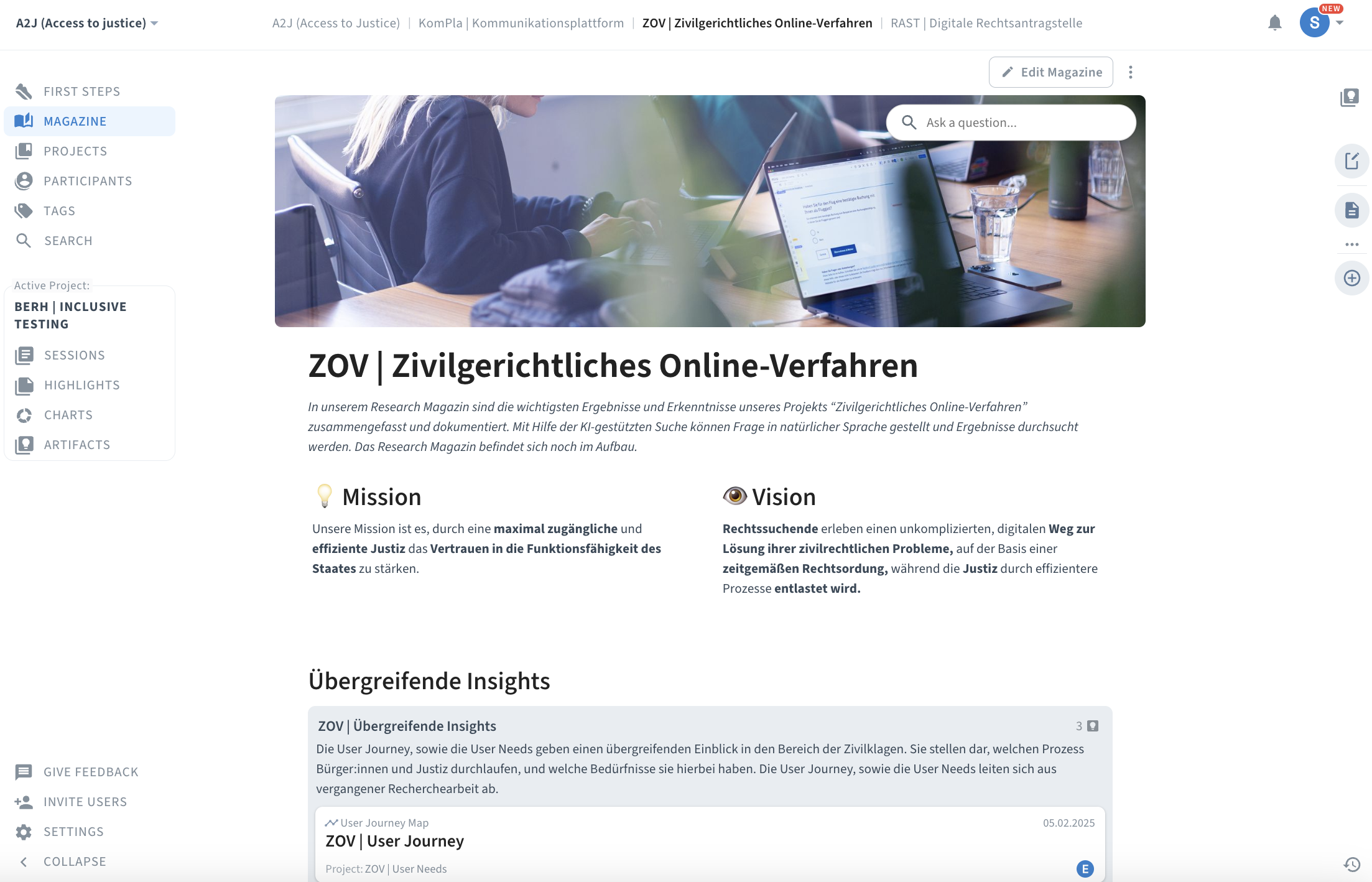 Webseite der Research-Ergebnisse des Forschungsprojekts „Zivilgerichtliches Online-Verfahren“. Links befindet sich ein Navigationsmenü, zentral ein Titelbild mit Laptop und Text zu Mission, Vision und übergreifenden Insights des Projekts.