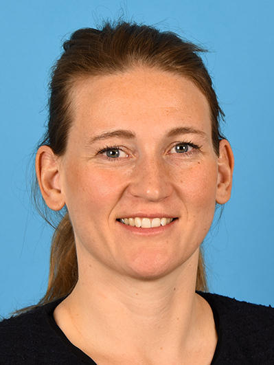 Claudia Straub