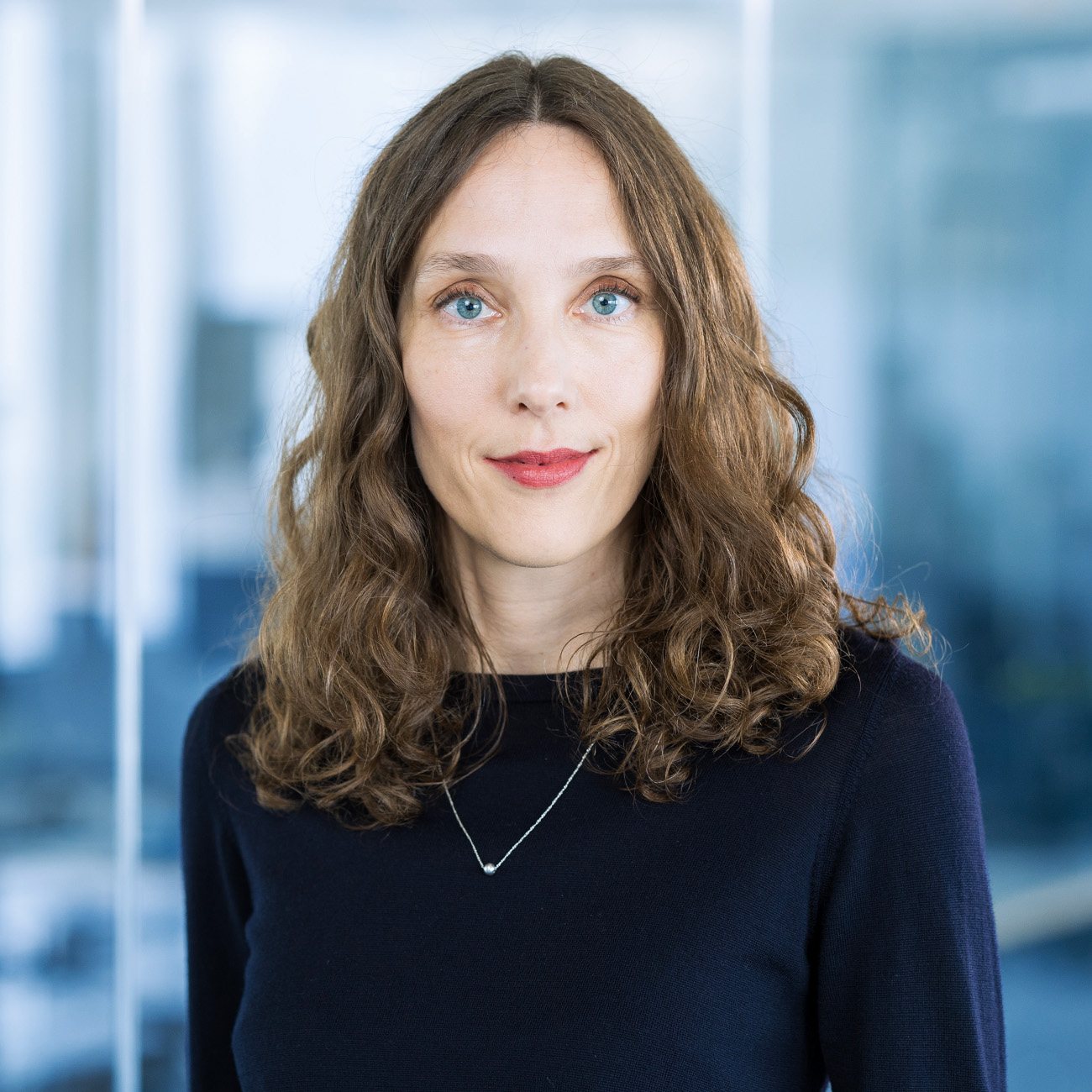 Porträtfoto von Clara Völker, Head of Product beim DigitalService