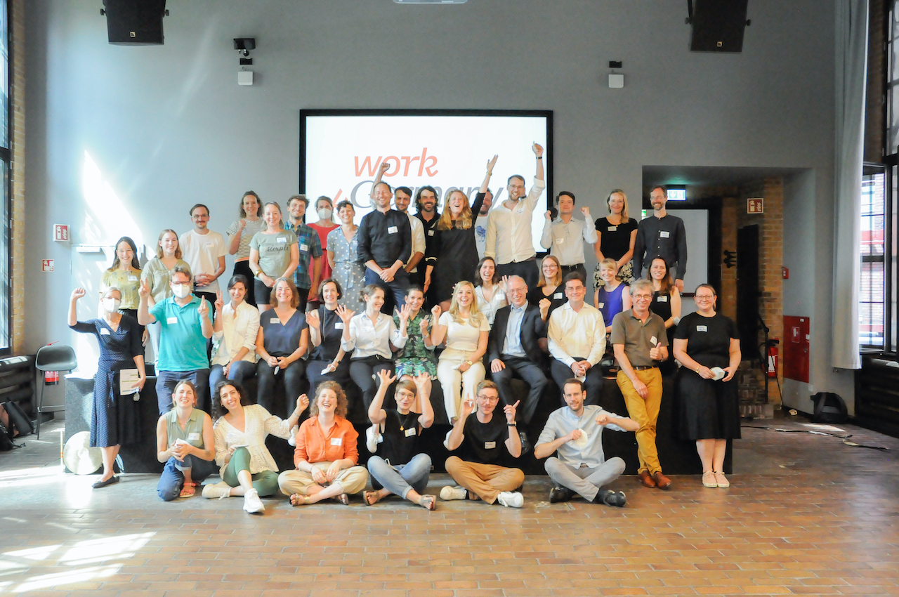 Group photo at the start of the 2nd Work4Germany year in May 2021.